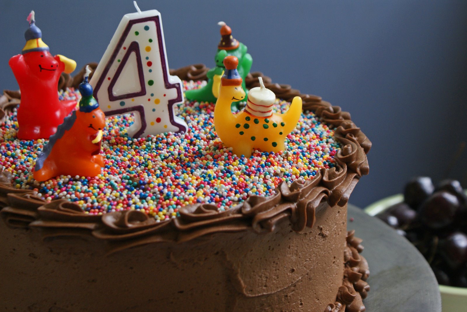 [4th+birthday+cake.jpg]