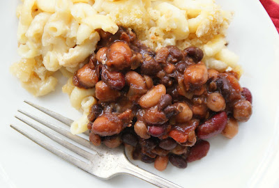 Gluten Free Mac & Cheese with Vegetarian Black Bean Chili Bean%2Bchili%2B%2526%2Bmac%2B%2526%2Bcheese Gluten Free Mac & Cheese with Vegetarian Black Bean Chili