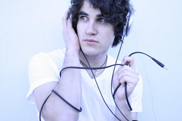 Darren+criss+glee+poster