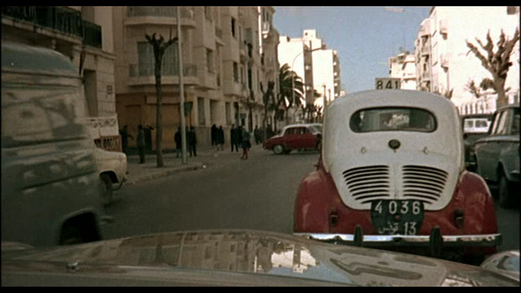 [OSS_117_scenery2.png]