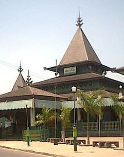 Masjid Sultan Suriansyah - 10 Masjid Tertua Di Indonesia