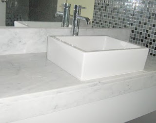 DISEÑO Y DECORACION: BAÑOS CON TABLEROS DIVERSOS / Cuarzo, Granito , Mármol