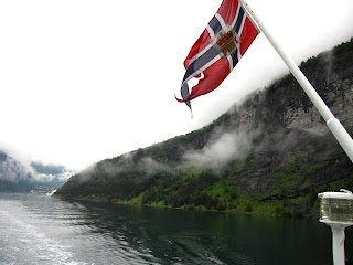 maya bubble cloudy scenery quite weather grey still