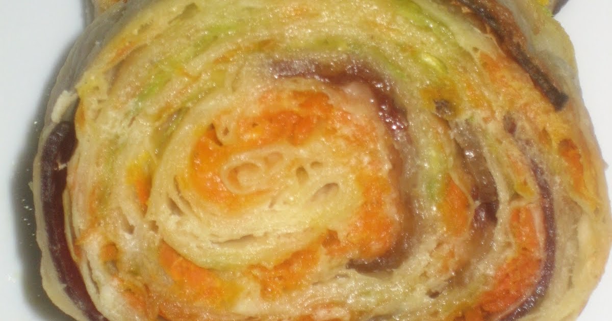 KİZHATCE MUTFAKTA GÖKKUŞAĞI BÖREĞİ