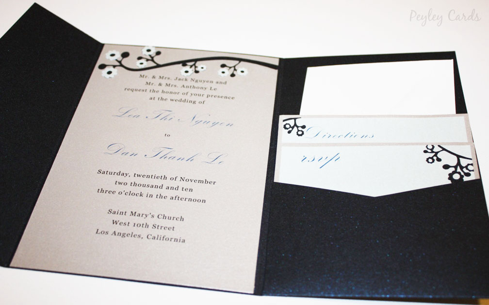 and incorporated their wedding colors navy blue blue silver white and incorporated their wedding colors navy blue blue silver white