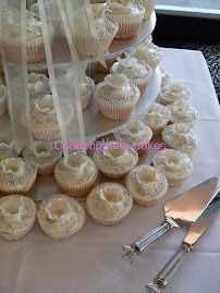 Vanilla  and white chocolate cupcake tower