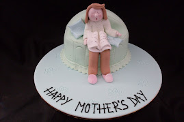 Mothers Day cake workshop.