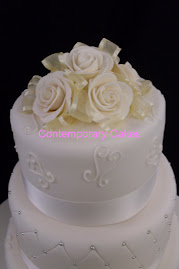 Close up of top tier of wedding cake.