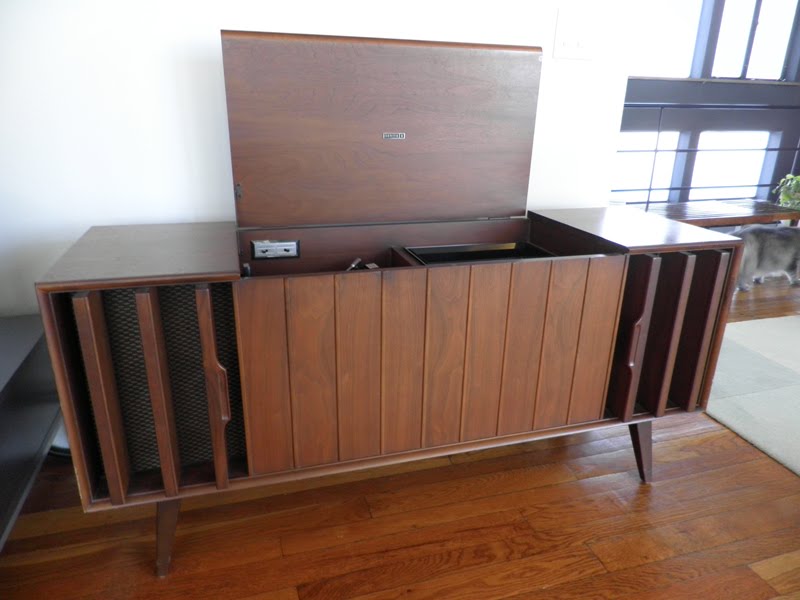 Cincinnati Modernation Thrift Store Score Zenith Stereo Cabinet