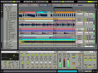 Joachim Garraud aux commandes d'Ableton Live