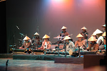 Kiai Kanjeng and Teater Dinasti, April 2009