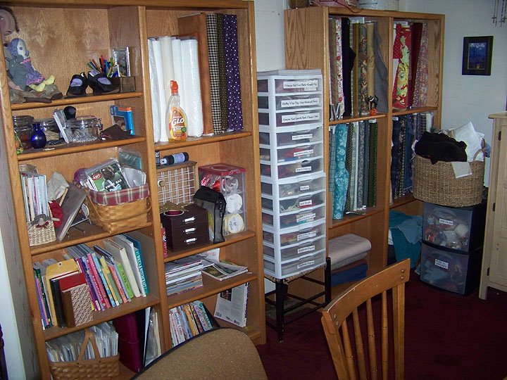 [Loft-bkshlvs-fl.jpg]