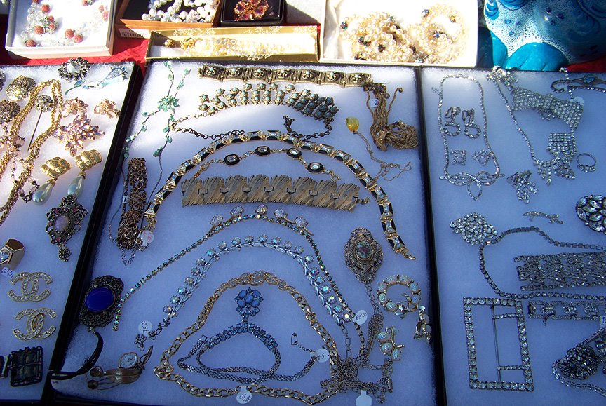 [Flea_jewelry.jpg]