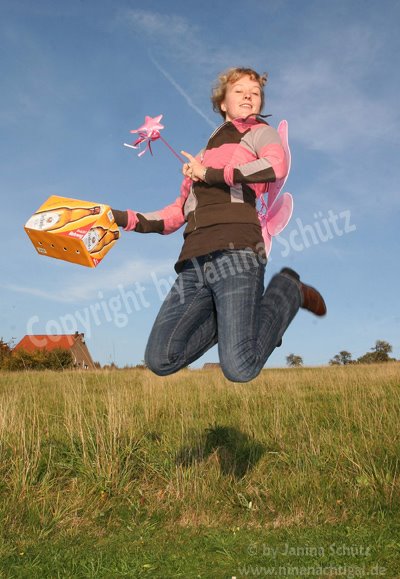 [herforder22.jpg]