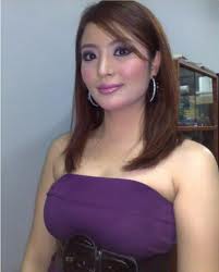 Artis-Malaysia-Seksi-Terlampau Artis Daring!!!: Syella Kamaruddin Panas Aksi Baju Dedah Dada, Seksi ...