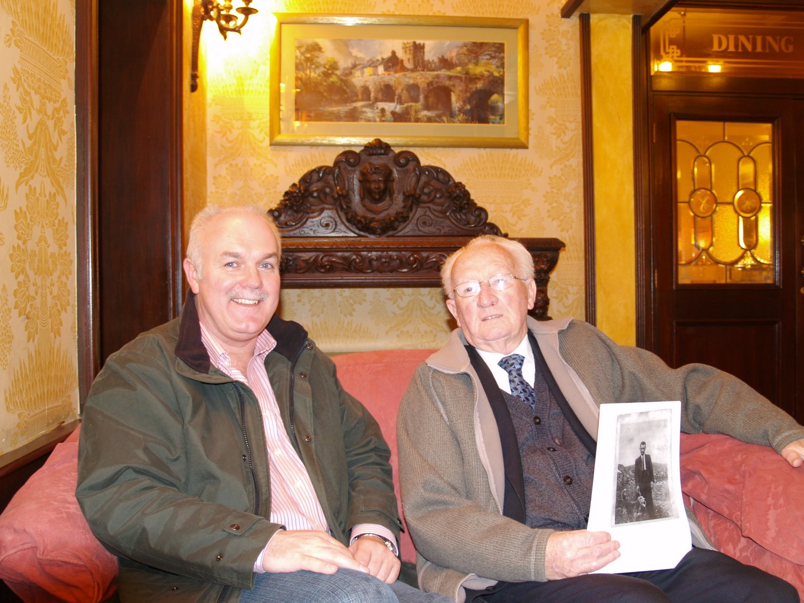 [Mountainview+Road+031.jpg]