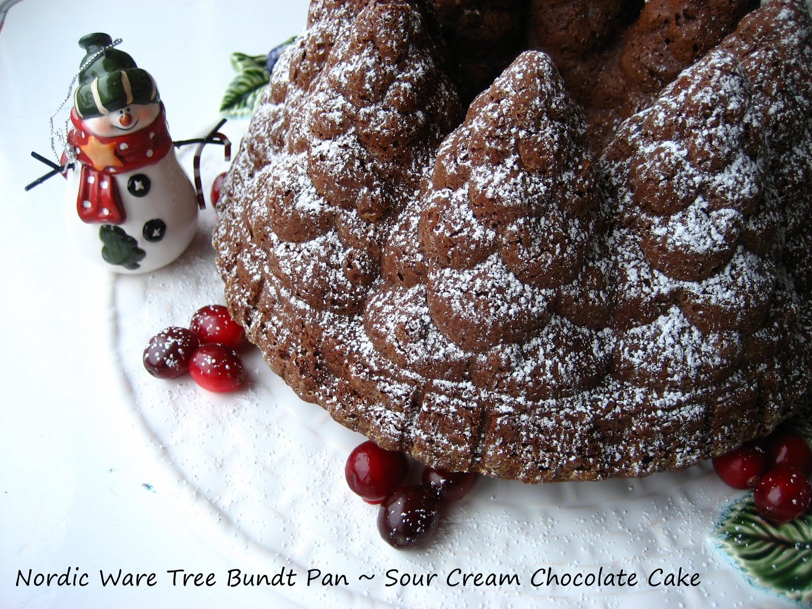 Home Cooking In Montana: Nordic Ware Christmas Tree Bundt PanSour Cream  Orange Chocolate Cake