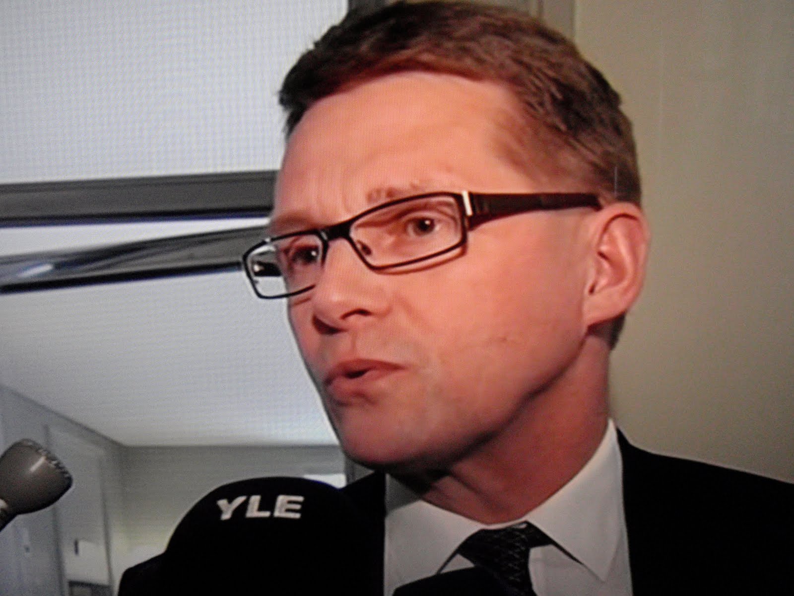 Virolainen: 244. Matti Vanhanen oli sittenkin yhteydessä Marja Tiuraan