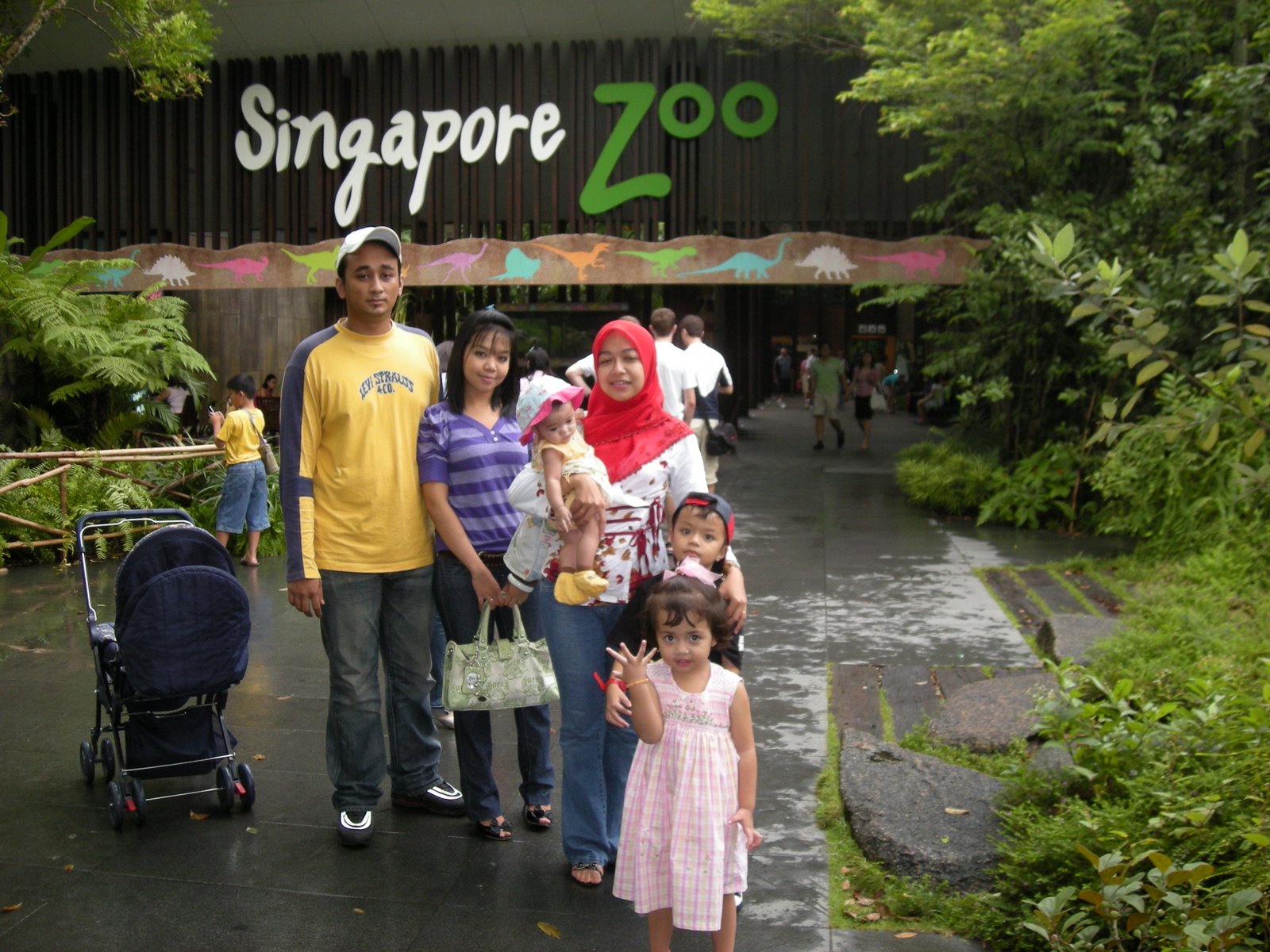 [Singapore+Zoo+entrance.jpg]
