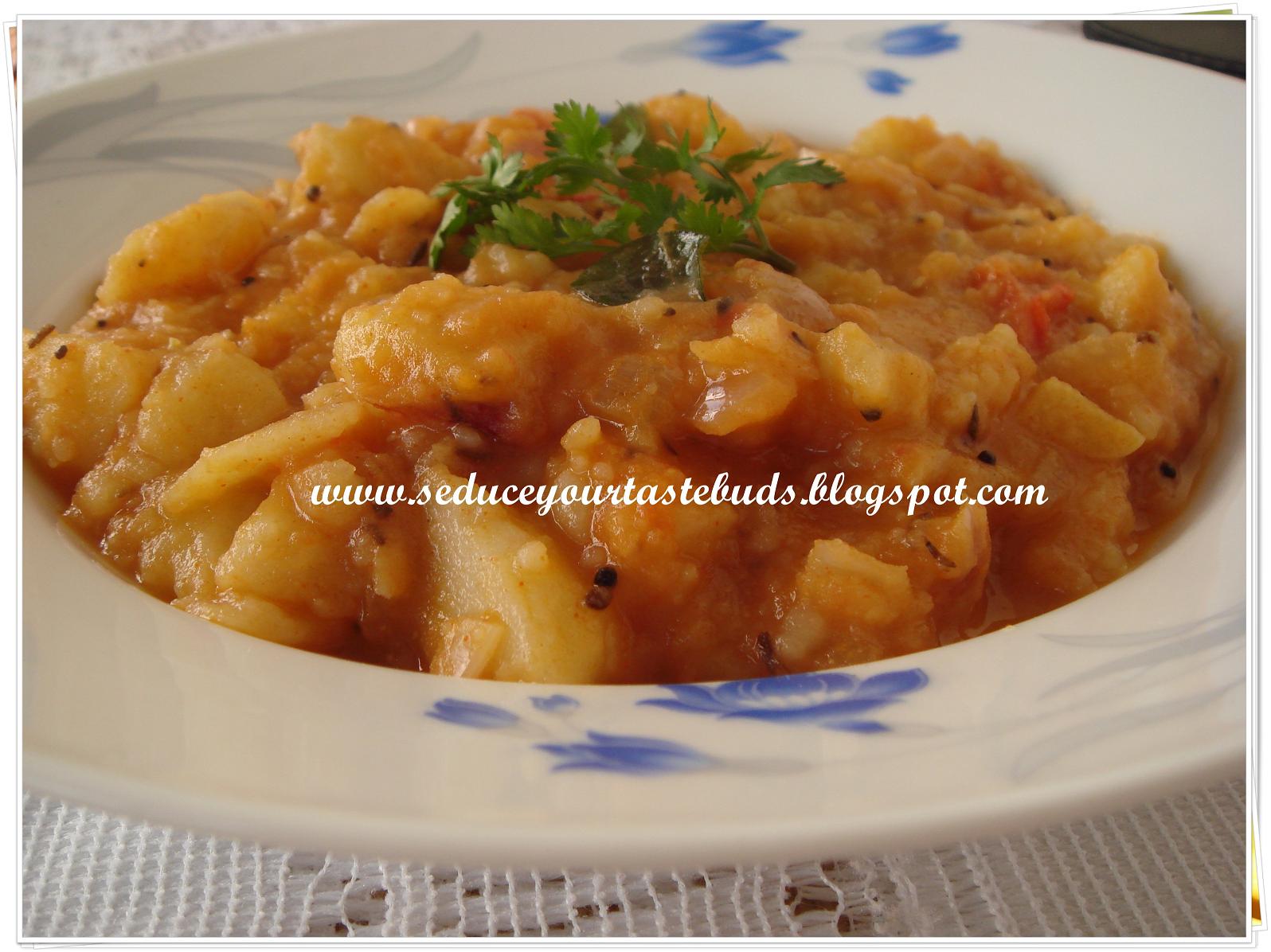 [potato+in+tangy+sauce+1.JPG]