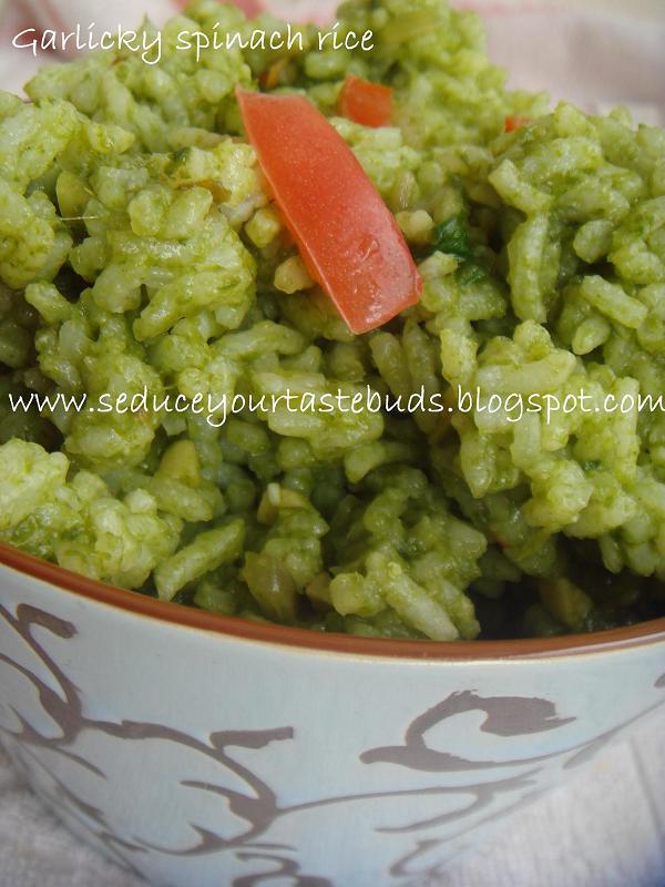 [garlicky+spinach+rice.jpg]