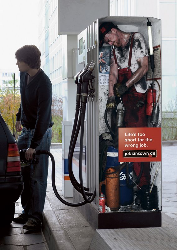[Jobsintown.de-Petrol+pump-714676.jpg]