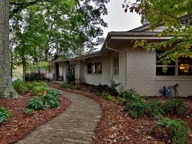 Charlotte Modern Transitional turns Modern in Charlotte NC's Cloisters