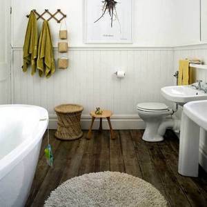 [bath.jpg]