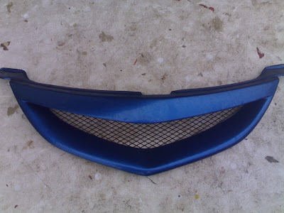 Mazda 3 Sedan Mesh Grill - $80.00 06022009665