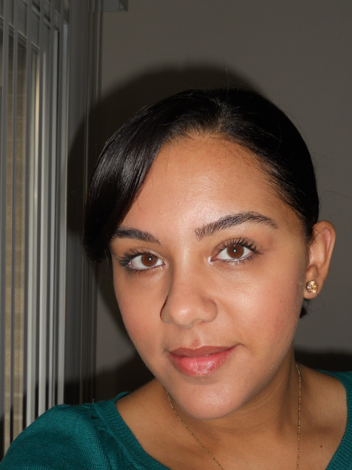 neck darker than face