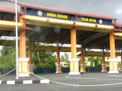 Dewan bandaran teluk intan