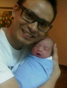 Foto Bayi Anak Bunga C. Lestari dan Ashraf Sinclair Bayi Ashraf Sinclair