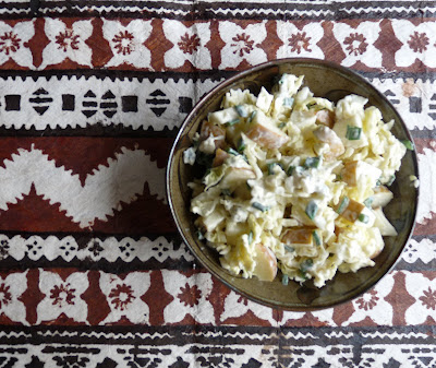 Blue Cheese and Apple Cole Slaw Blue Cheese and Apple Cole Slaw