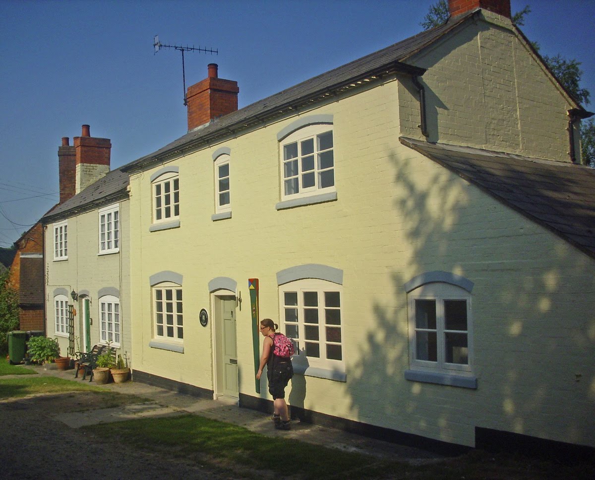 Tardebigge+Cottage+B.jpg 1,200×967 pixels House styles, Cottage, Mansions
