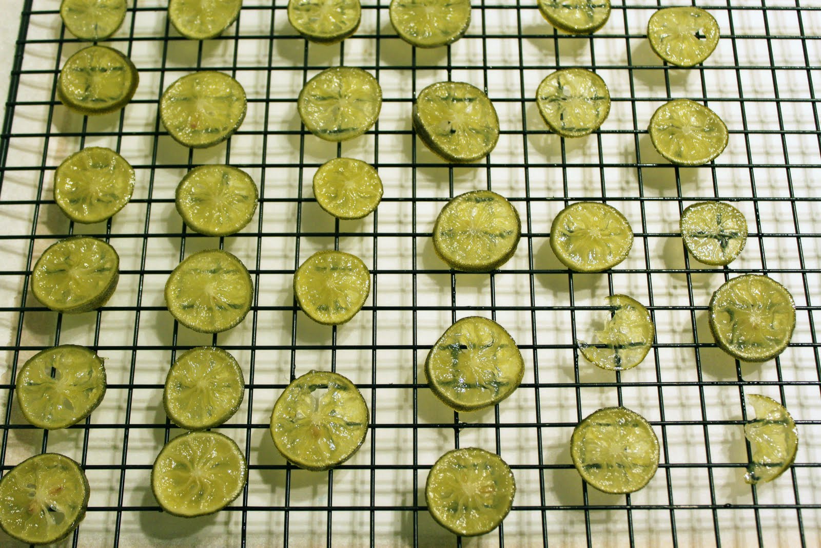 omnoms by kelly Key Lime Cupcakes with Swiss Meringue and Candied