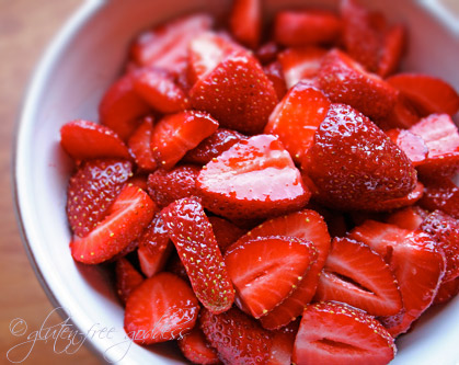 Organic strawberries Fresh organic strawberries