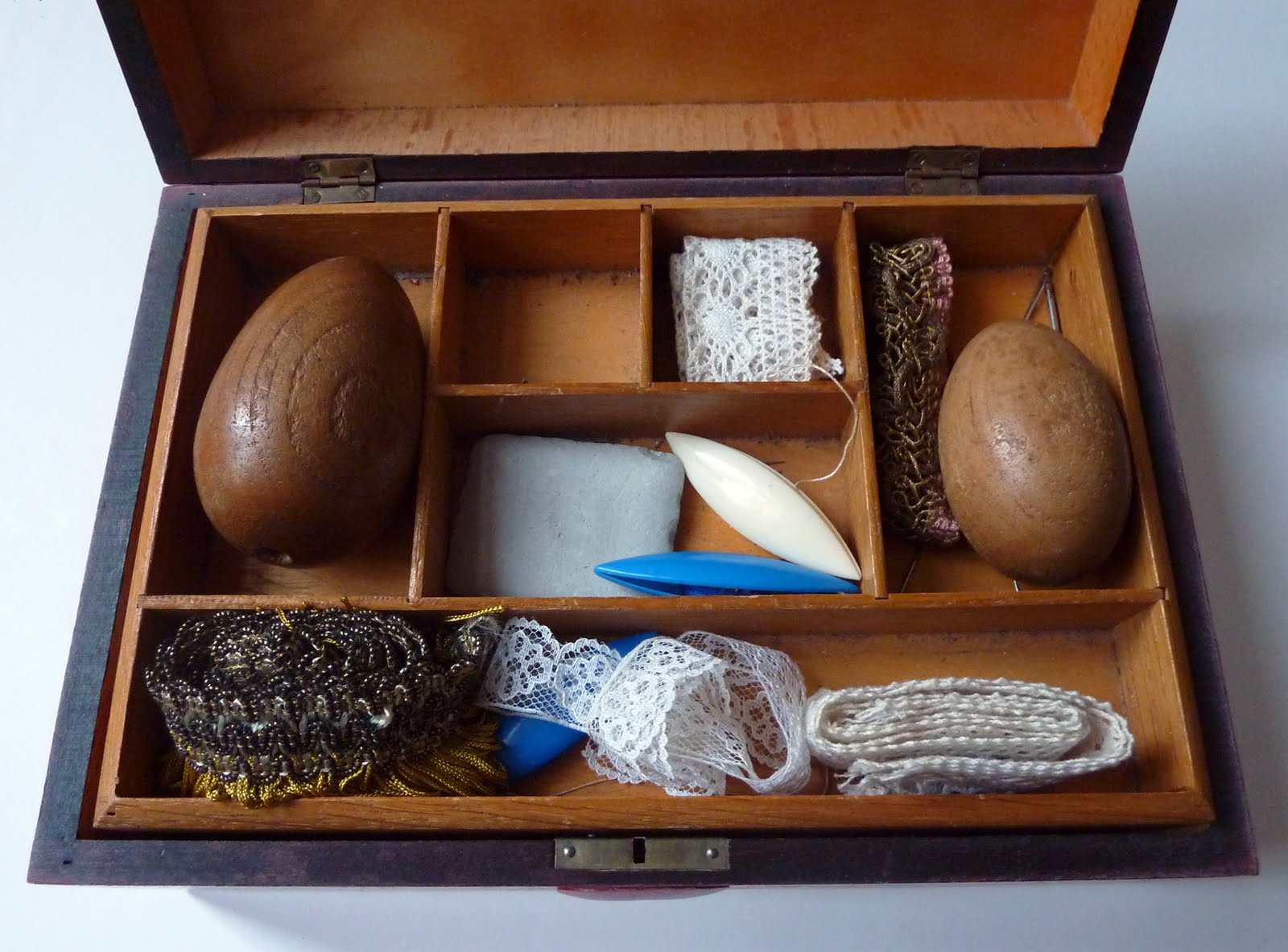 turning pages Vintage sewing kit