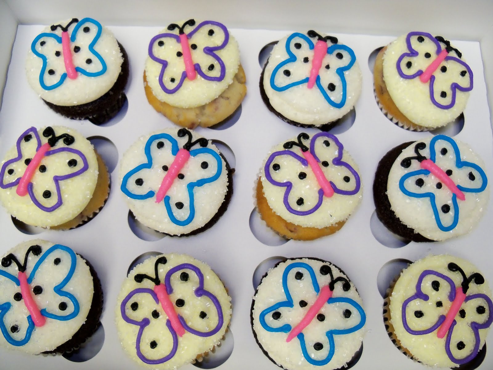 Butterfly cupcakes Butterfly Birthday Party Pinterest