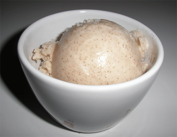 [080114-cinnamon-fro-yo.gif]