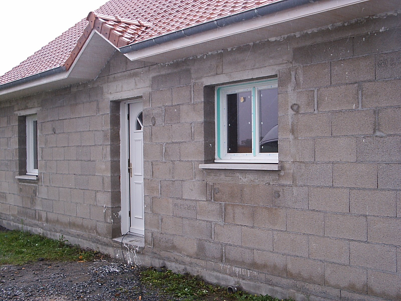 [S2010060.JPG]
