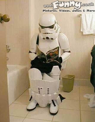 [stormtrooper_toilet.jpg]