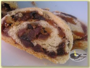 Strudel cu fructe uscate