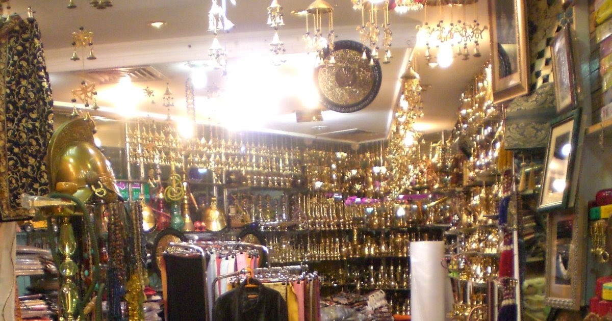 Sanabis (Bahrain) Daily Photo What are inside the Gift Shop?