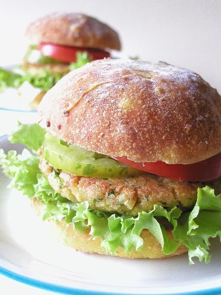 [BurgerTempeh.JPG]