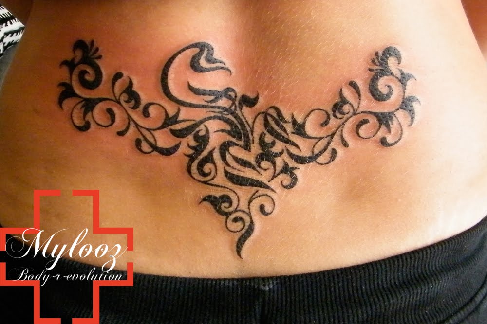 tatouage bas du dos mylooz section tatouage juillet 2010 tatouage bas du dos mylooz section tatouage juillet 2010