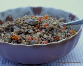 A warm nutty flavor from whole-grain buckwheat groats cooked with carrots and mushrooms
