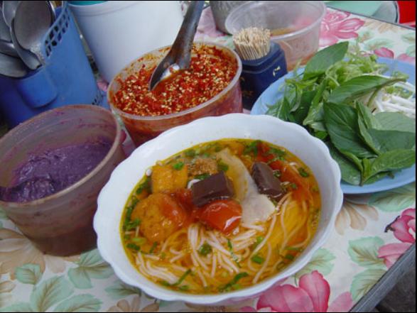 Nơi Triễn Lãm Các Món Ăn Của Người Việt :))