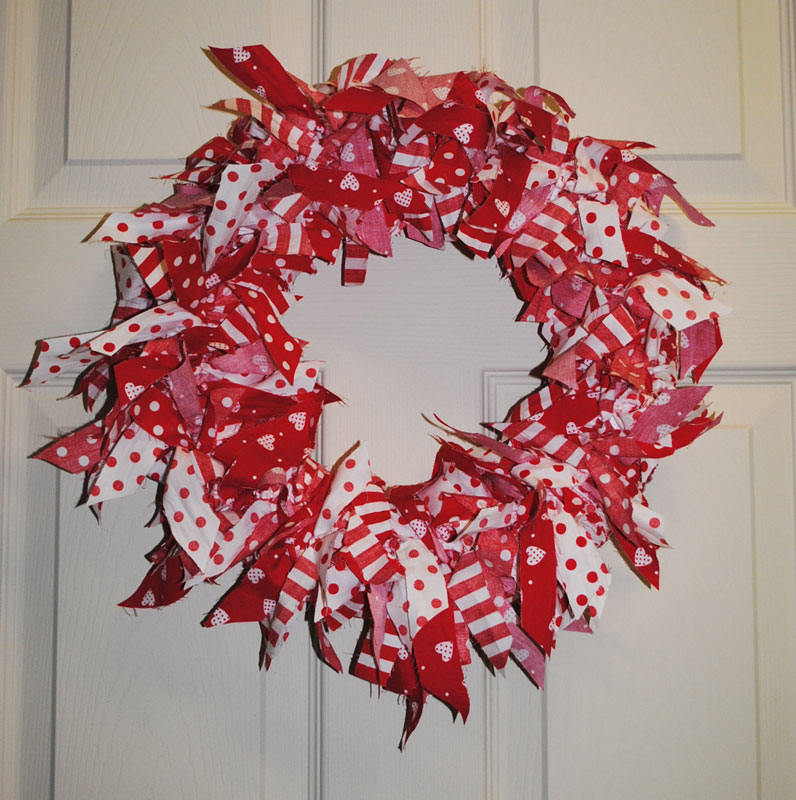 rag wreath countryheartandhome rag wreath tutorial rag wreath countryheartandhome rag wreath tutorial