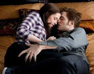 http://4.bp.blogspot.com/_PysBvU3pU7k/TPgJs0VN3II/AAAAAAAABSg/J2JieWrO8g8/s1600/pattinsonkristenb.jpg
