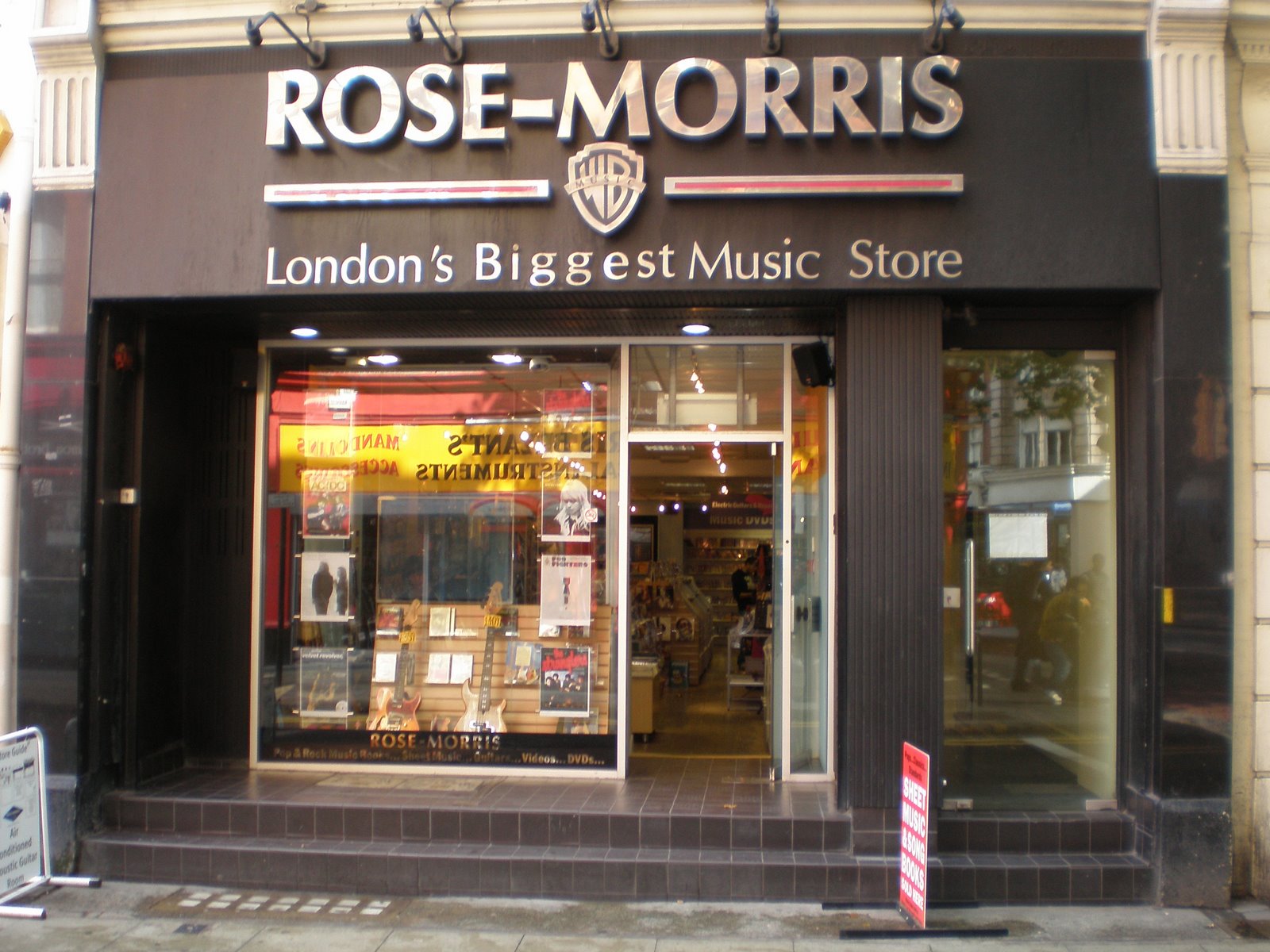 [RoseMorris.JPG]